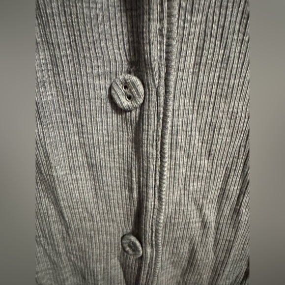 SKIMS SOFT LOUNGE SLEEP TOP SIZE S - Picture 8 of 9